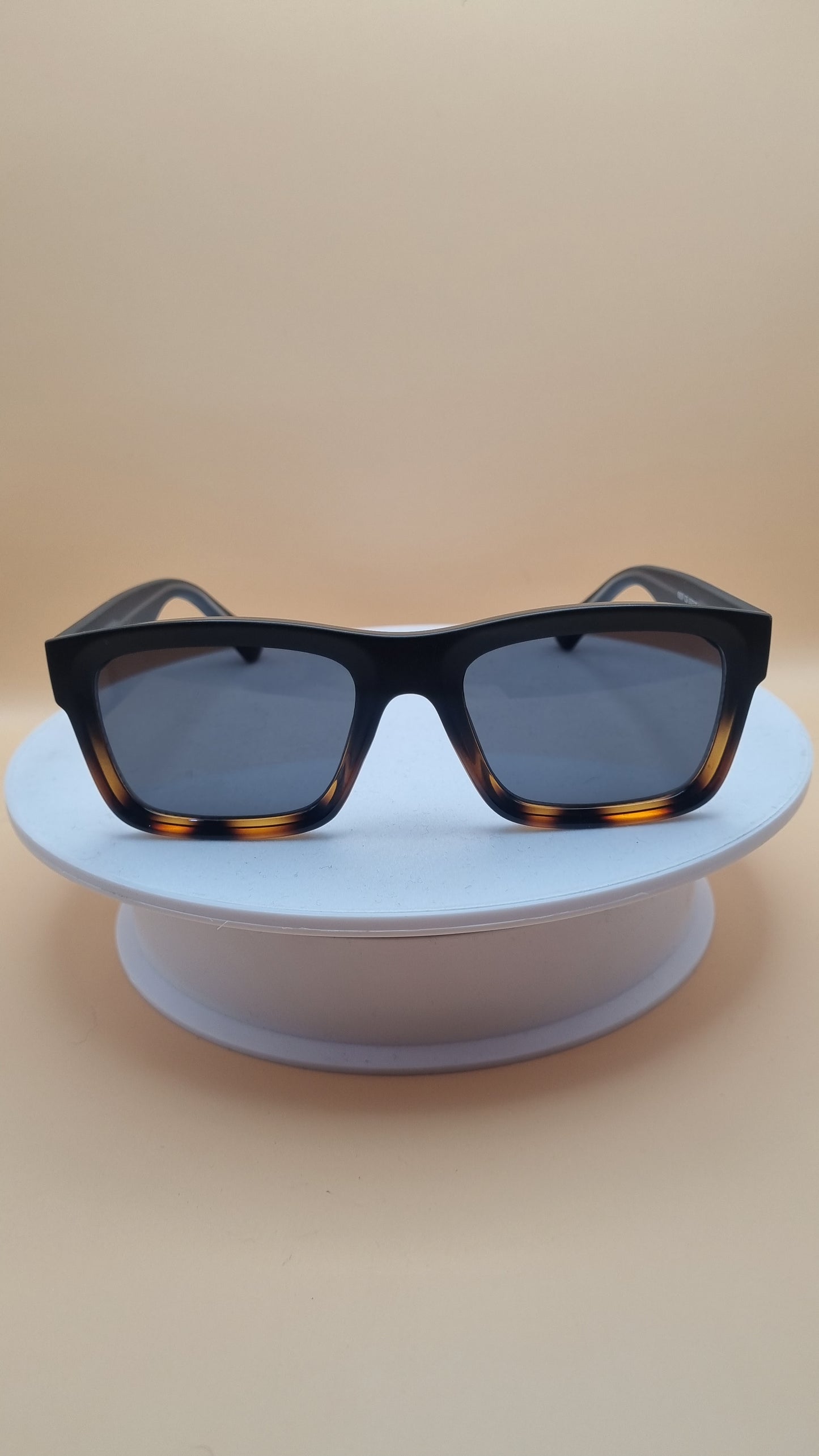 Retro "Matt black latte"